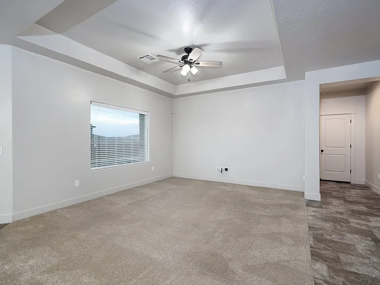3731 E Shooting Star Ln — Photo 12