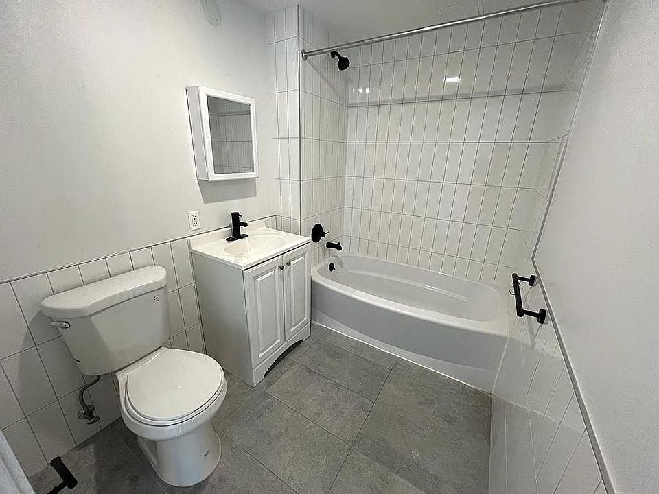 661 Manida St APT 4H, Bronx, NY 10474 | Zillow