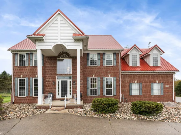 5128 Baldwin Rd, Metamora, MI 48455