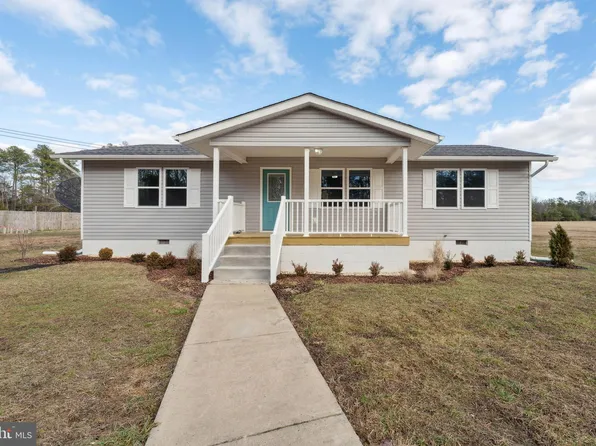 839 Macedonia Ln, Colonial Beach, VA 22443