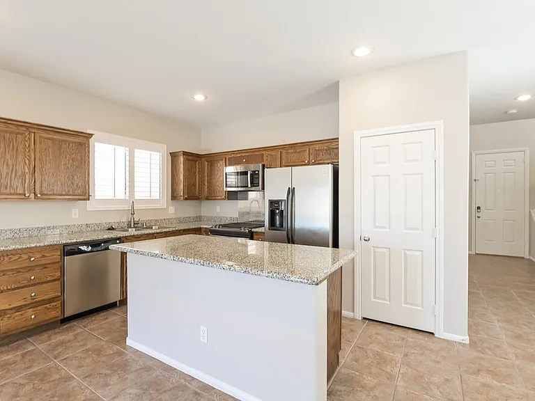 1409 Winters Run Ave — Photo 8