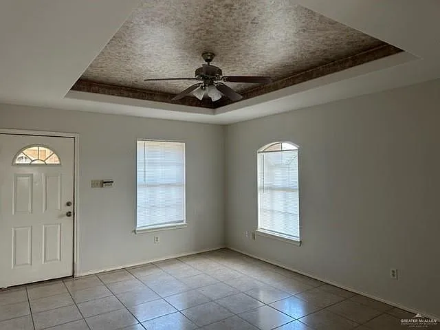 801 W Bronze Dr — Photo 7