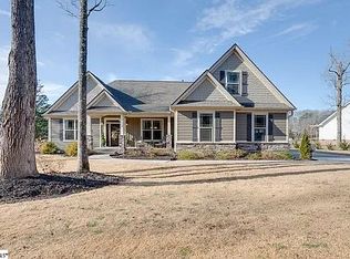 113 Crawford Lake Dr, Easley, SC 29642