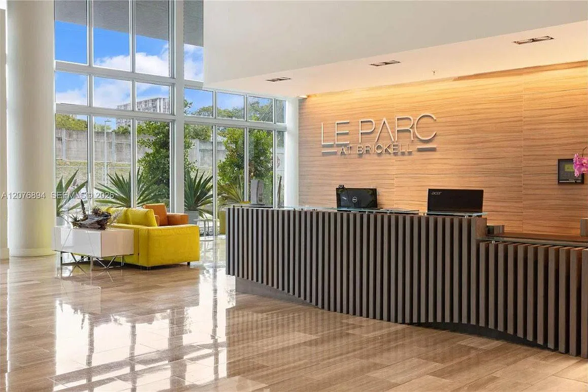 1 bed, 1.0 bath, $2,850 — Photo 2
