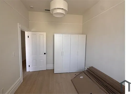 677 Spruce St #A — Photo 10
