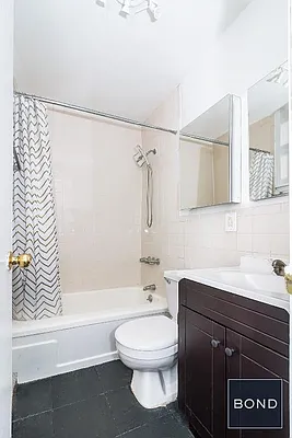 Rented by Bond New York | media 18