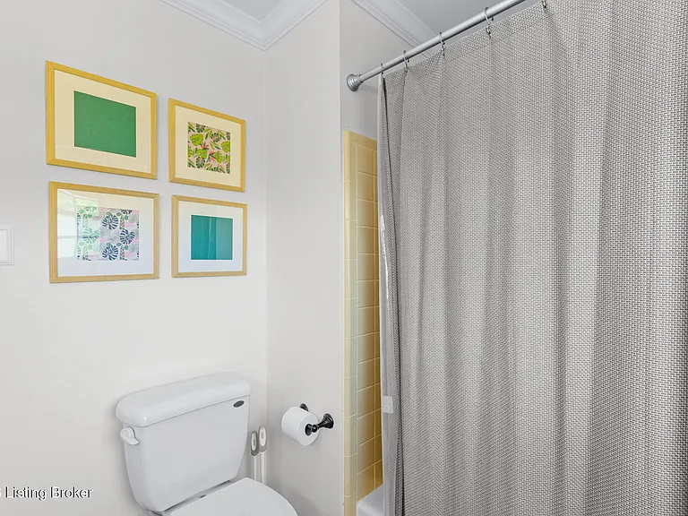 10807 Helmsdale Ln — Photo 35