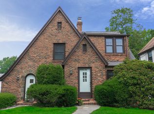 23 Nassau Rd, Larchmont, NY 10538