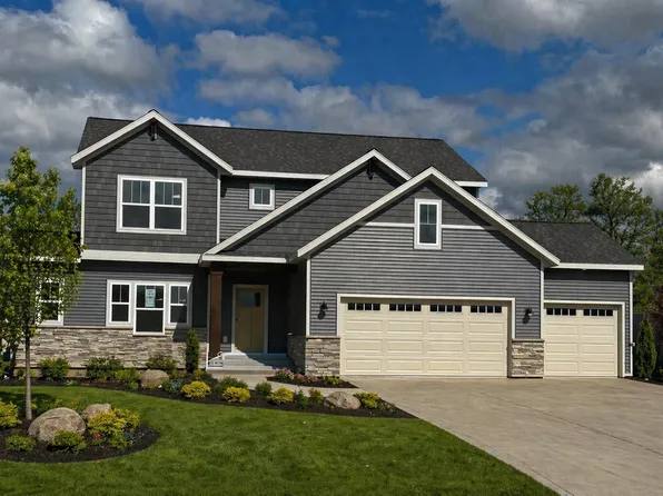 8366 Bauerridge Ave, Jenison, MI 49428