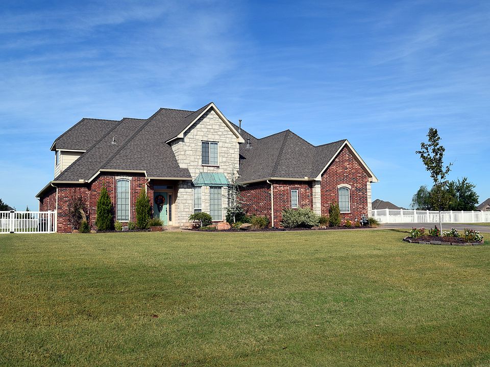 1st image of 17413 Barrington Hills Ln