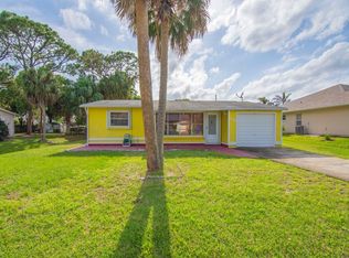 418 Maple St, Sebastian, FL 32958
