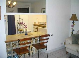 830 Cedar St APT 305, Honolulu, HI 96814