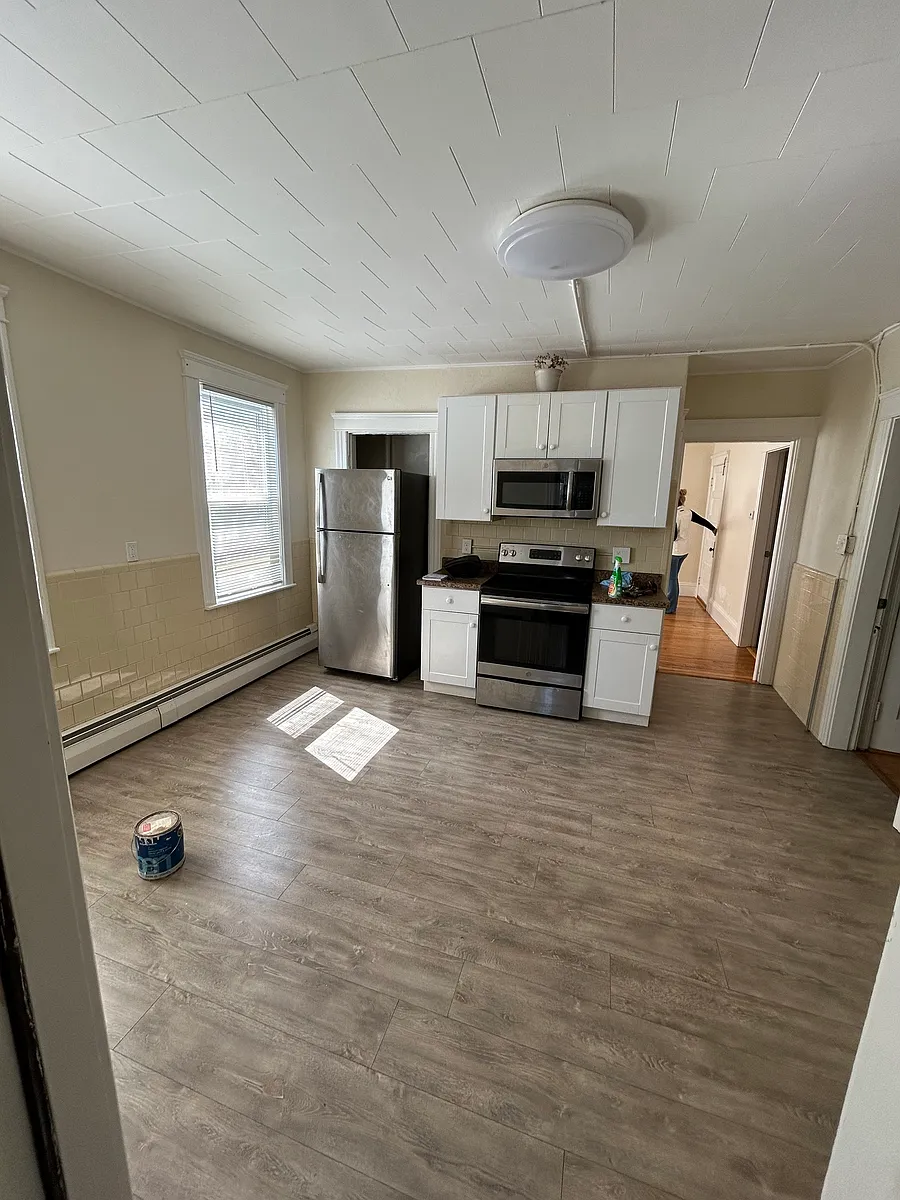 Building Photo - 95 Courtland St #1