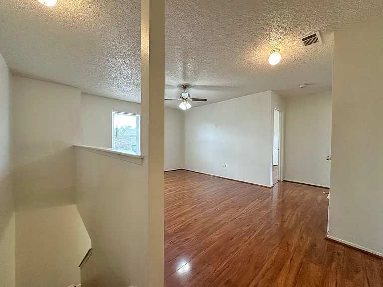 5010 White Rock Dr — Photo 16