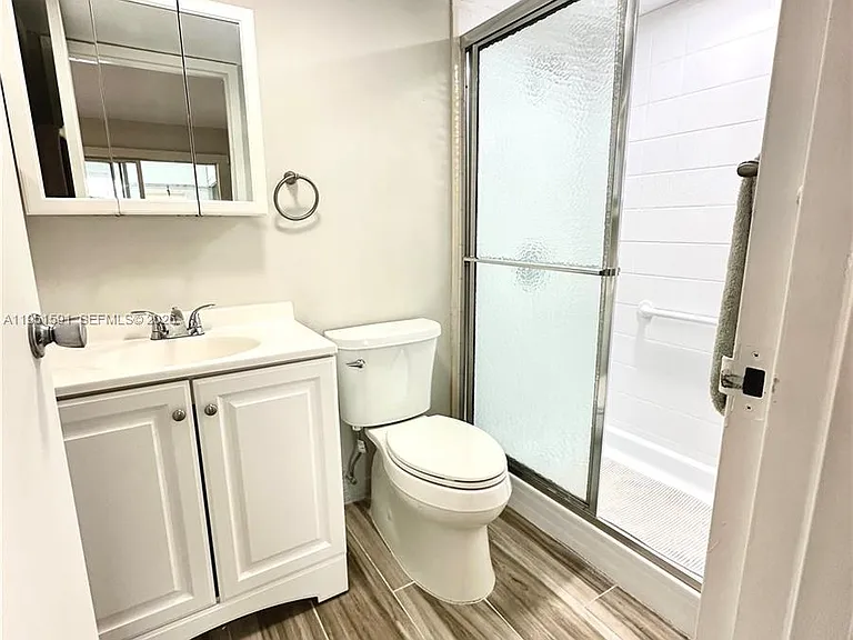 58 Monaco Ct #58-B — Photo 9