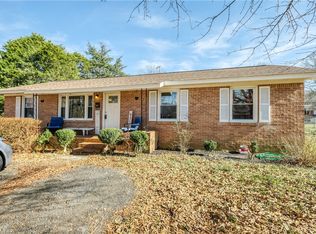 301 Elizabeth St, Honea Path, SC 29654
