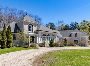 221 South Rd, Rye Beach, NH 03871