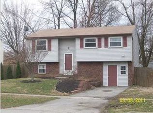 11906 Halifax Dr, Worthington Hills, KY 40245