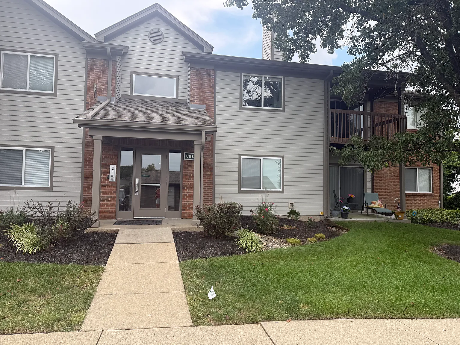 8830 Eagleview Dr — Photo 1