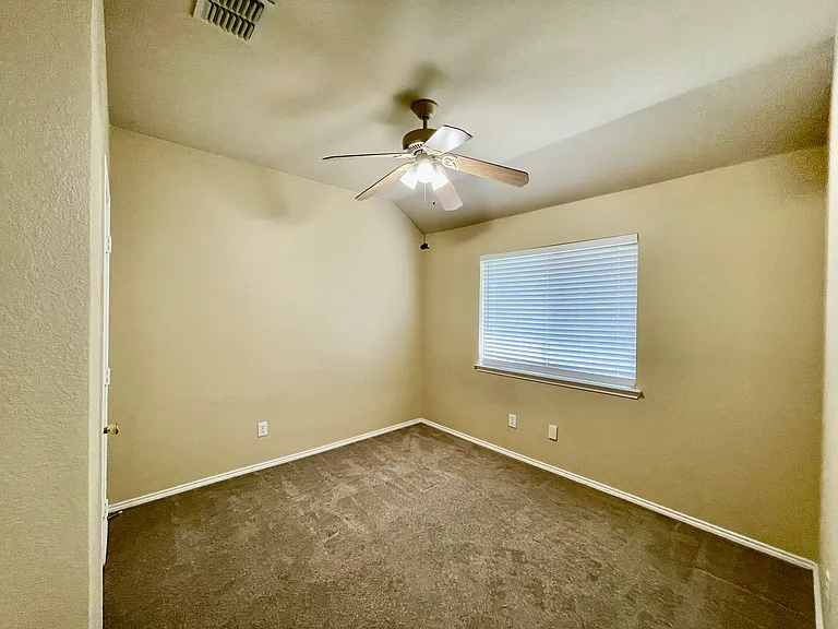 1535 Silver Spur Dr — Photo 22
