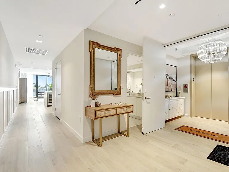 1116 N Ocean Blvd #303 — Photo 26