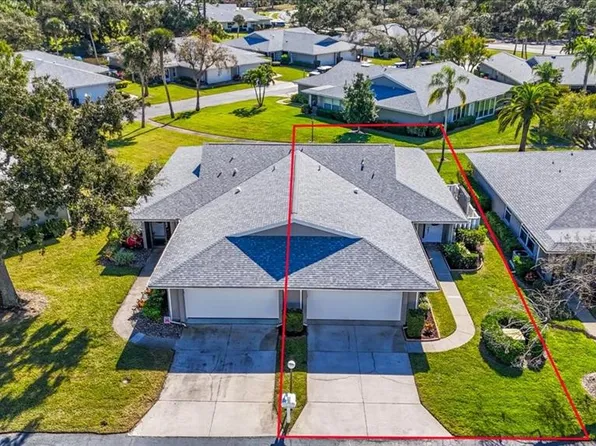 3908 Center Gate Cir #27, Sarasota, FL 34233