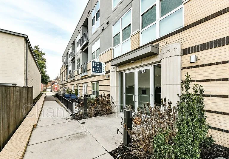 1800 Mount Vernon Ave #208 — Photo 21