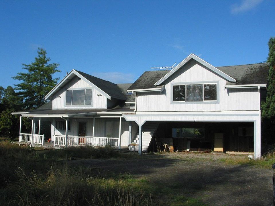 1st image of 4115 King St E