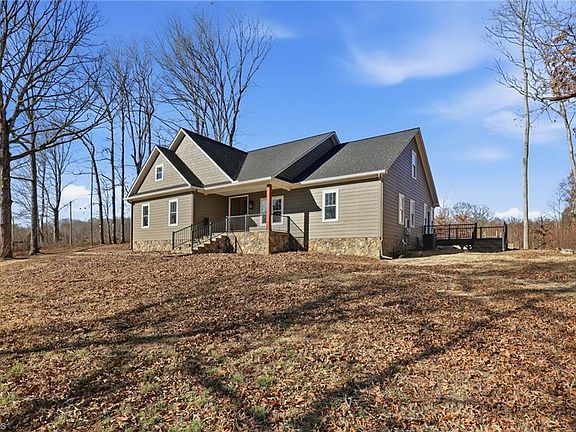 2nd image of 1134 Godbey Rd