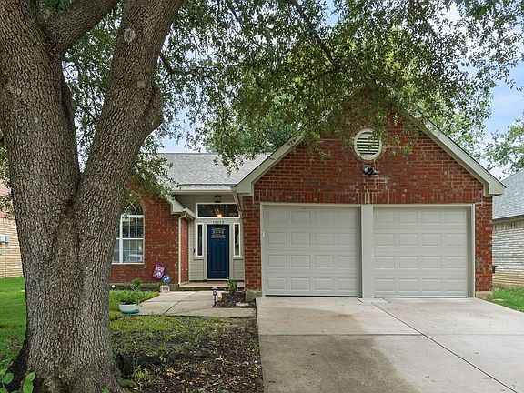 4th image of 10213 Long Rifle Dr