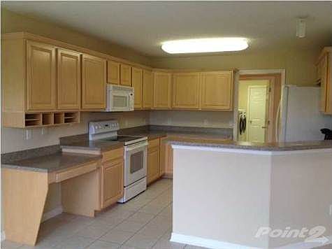 5th image of 1722 Champagne Ave