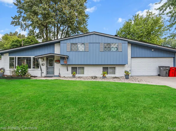 38120 Westland St, Clinton Township, MI 48036