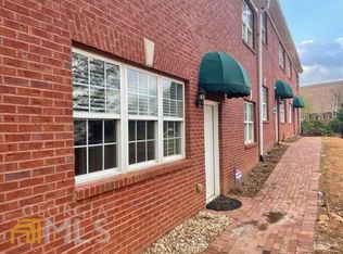 327 Dahlonega St #103B, Cumming, GA 30040