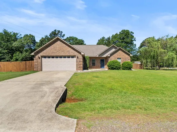 62 Morghan Ln, Texarkana, TX 75501