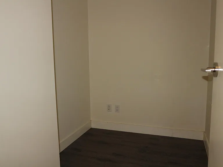 1308 Hornby St #503 — Photo 12