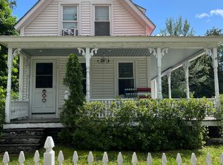 117 E Main St #1, Conway, NH 03818