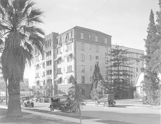 La Leyenda Circa 1930s