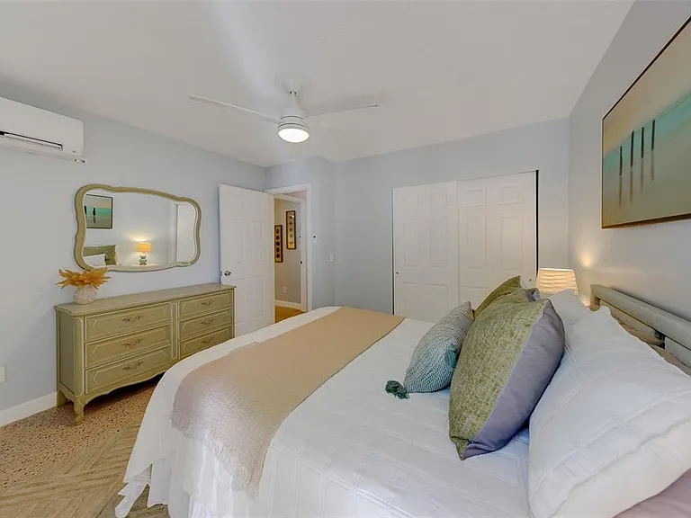 121 46th Ave #2G — Photo 29