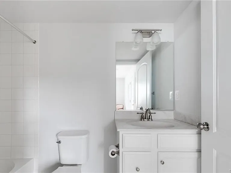 1335 Claytor Ln — Photo 9