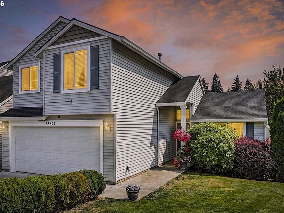 3rd image of 35327 Helens Way