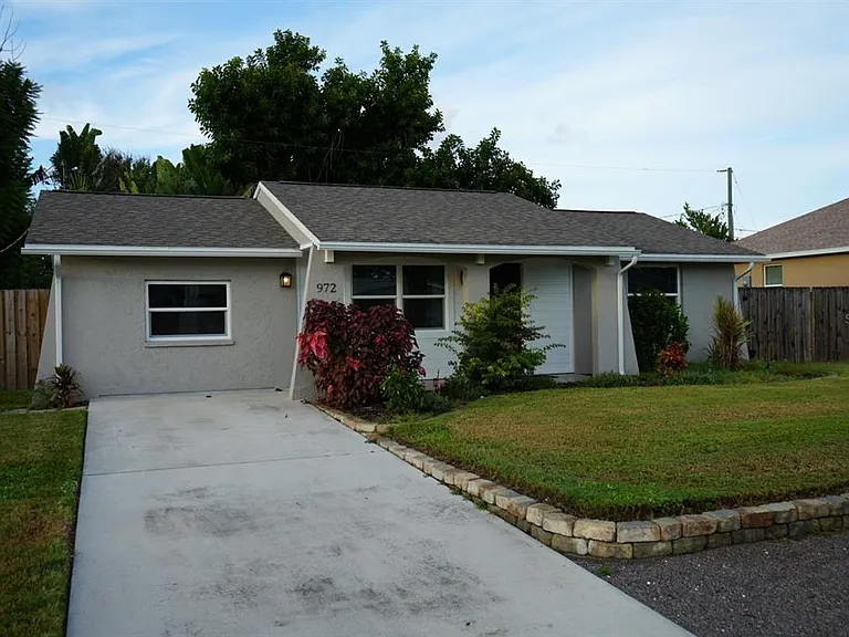 972 Ponderosa Rd — Photo 1