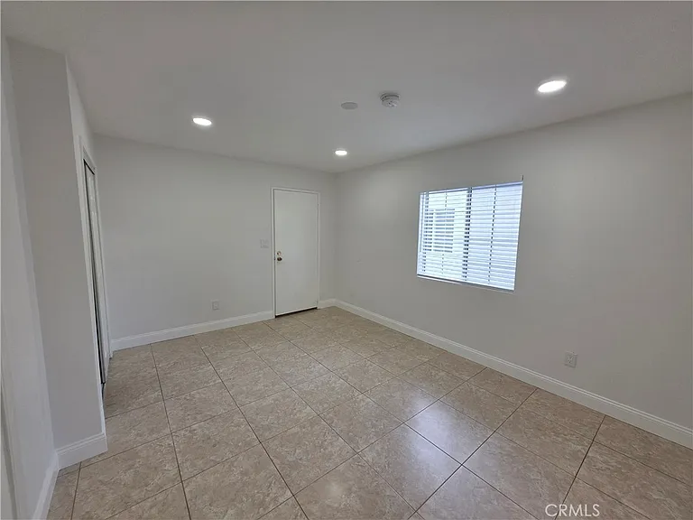 13501 Egbert St — Photo 32