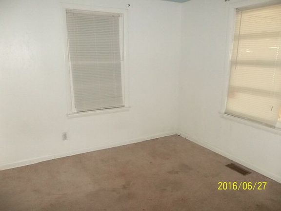 5th image of 116 Angelia Dr