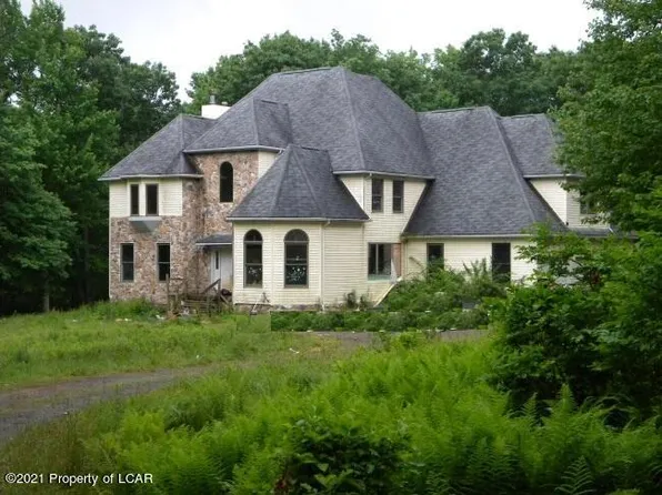 1200 Thornhurst Rd, Bear Creek Township, PA 18702