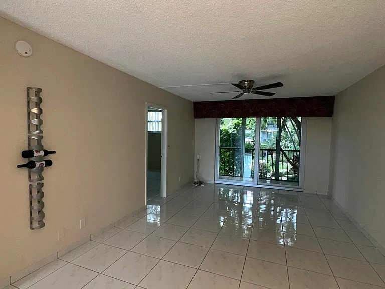 5300 NE 24th Ter #211C — Photo 6