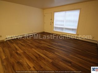 3925 E 9th Ave APT 3, Anchorage, AK 99508