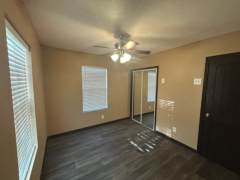 1990 Puebla Ave #3 — Photo 18