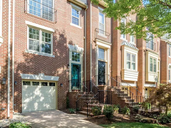 3904 Charles Ave, Alexandria, VA 22305