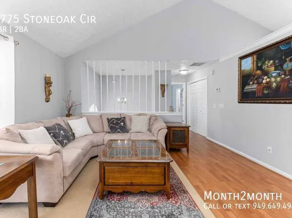 1775 Stoneoak Cir, Lawrenceville, GA 30043