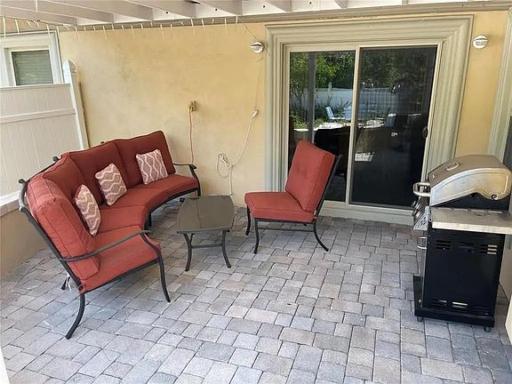 2nd image of 325 Wildwood Way